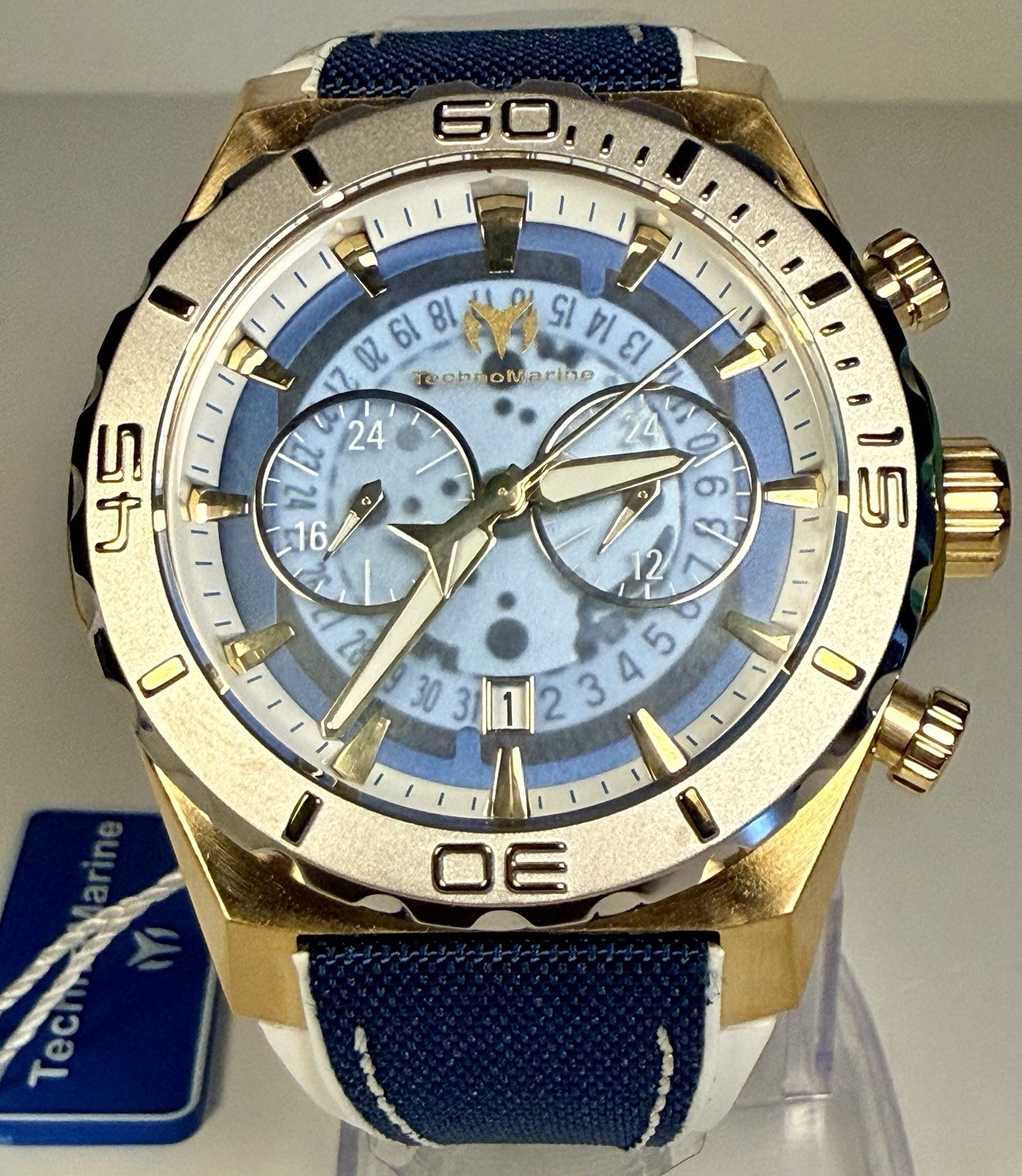 TechnoMarine Reef Shark Swiss Ronda Z50 Mens Watch 48mm, White/Blue ZG-TM-519007