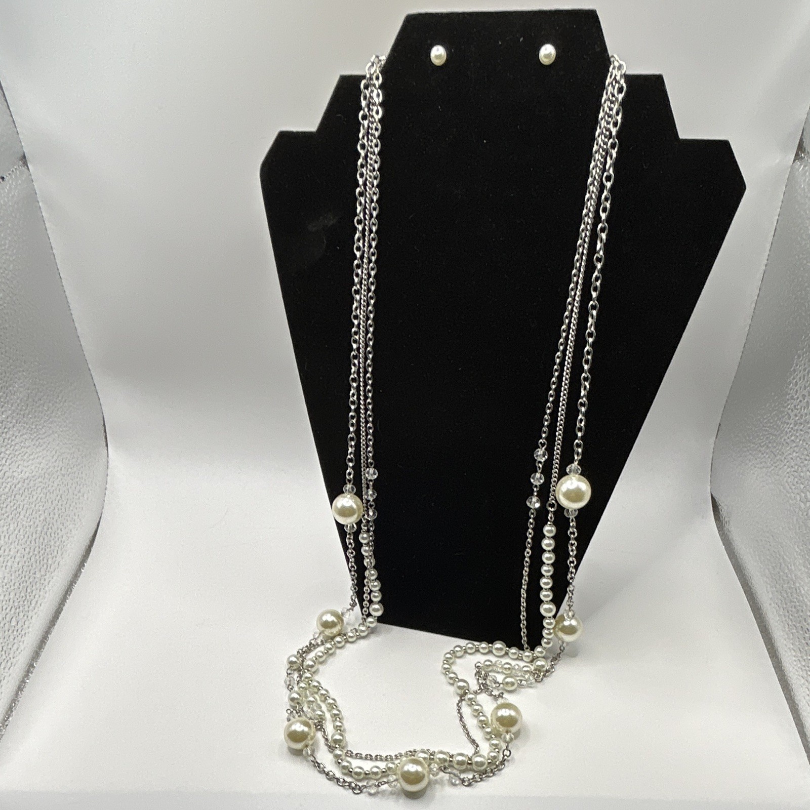 Premier Designs “Fashion Sense” 2-Piece Silver Chain & White Pearl Necklace Set