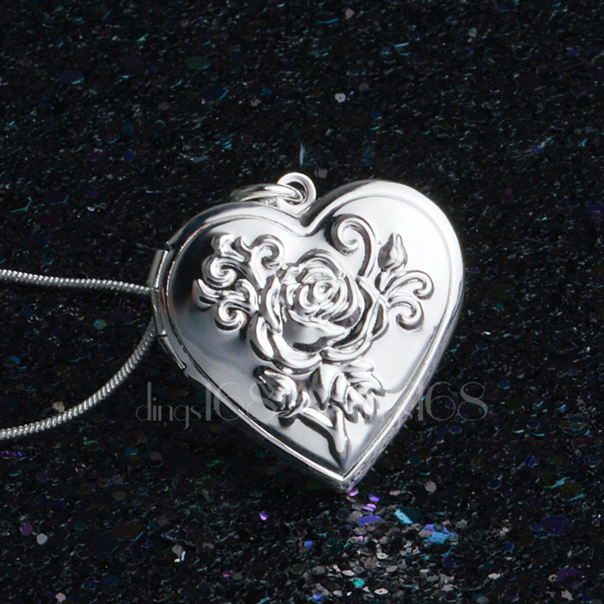 925 Sterling Silver Hypo-Allergenic Necklace Heart Locket Flower Pendant D702