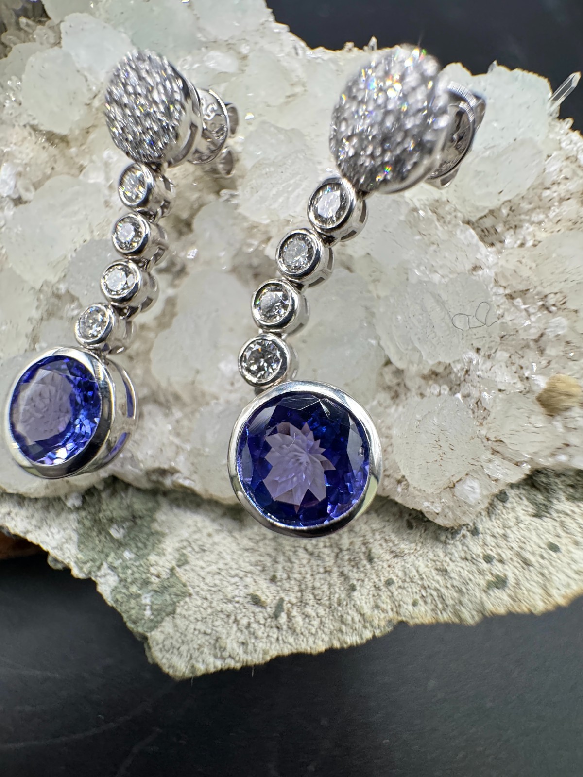 Elegant 14K White Gold Tanzanite & Diamond Drop Earrings