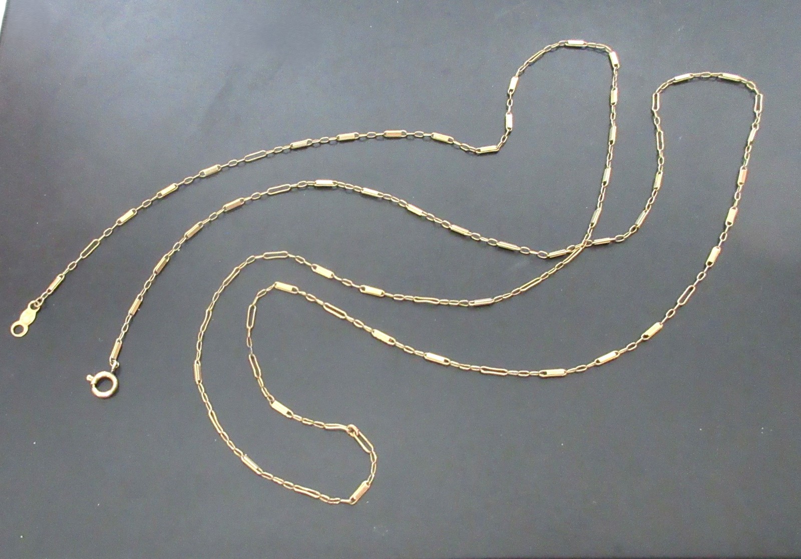 Vintage 14k Gold Chain Necklace 29″ long, 2.80 grams, very fine