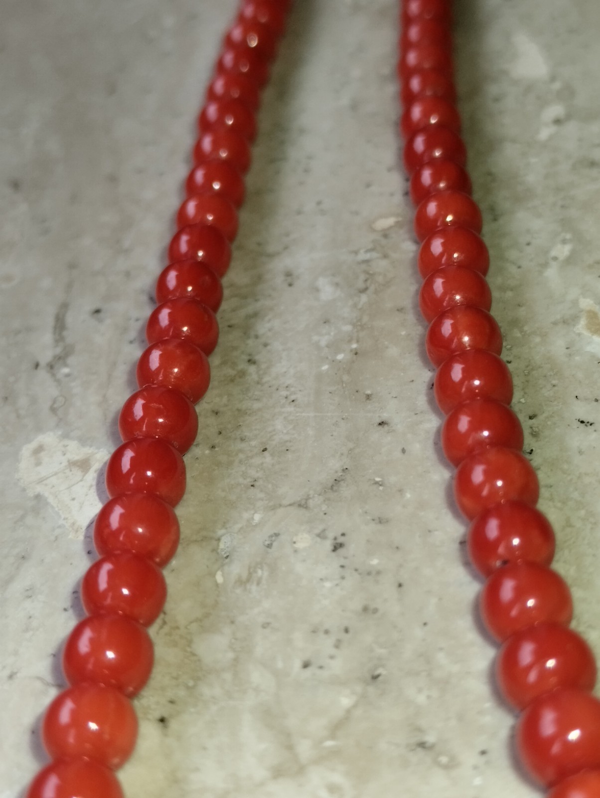Mediterranean Coral Necklace Sardinia Gold Clasp 750 Corallium rubrum