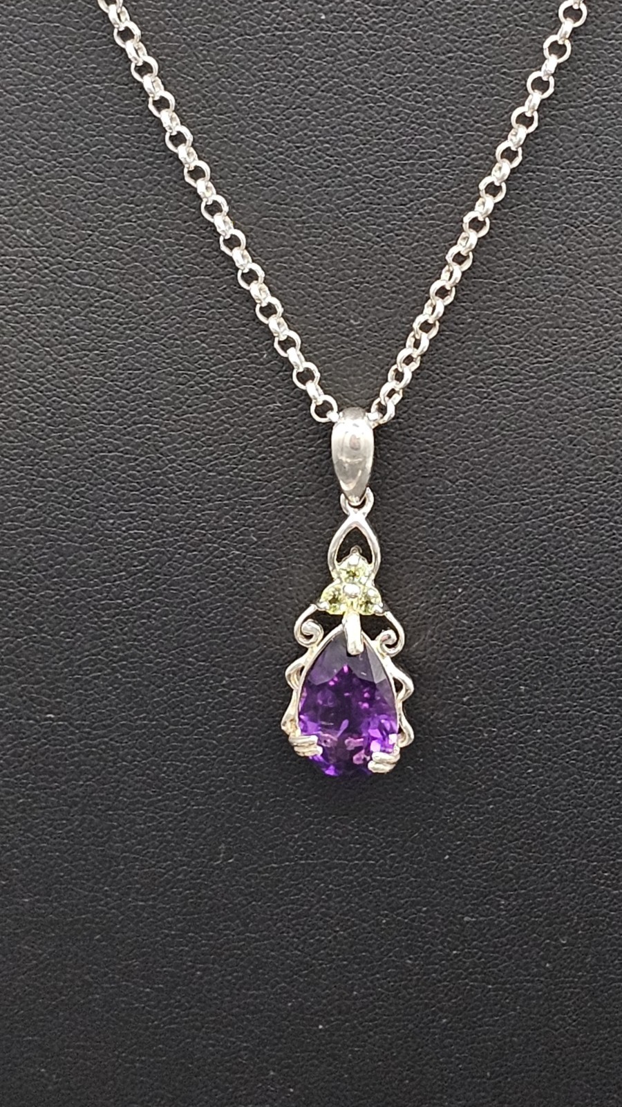 925 Sterling Silver Amethyst Peridot Necklace Pear Pendant 18in Chain 7.36g