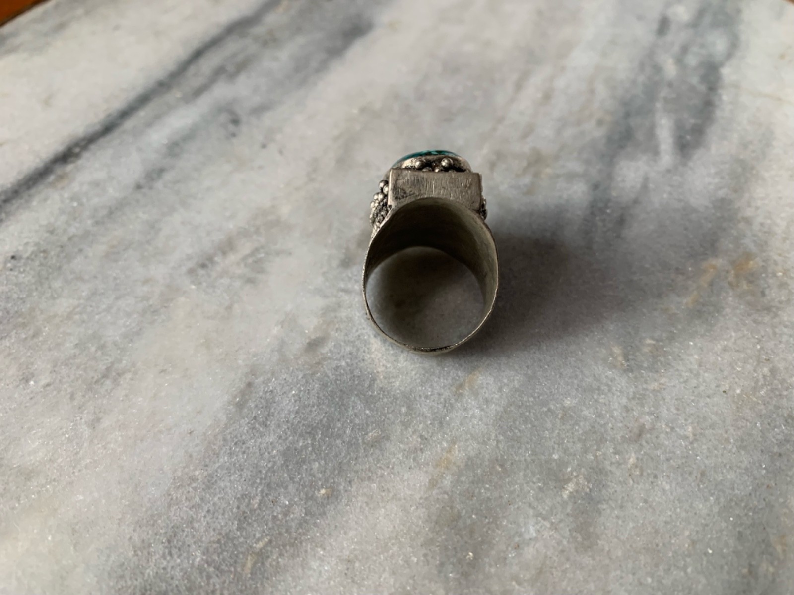Vintage Tibetan Silver Hand Crafted Turquoise Ring Approx 20mm Size 10 Ring2