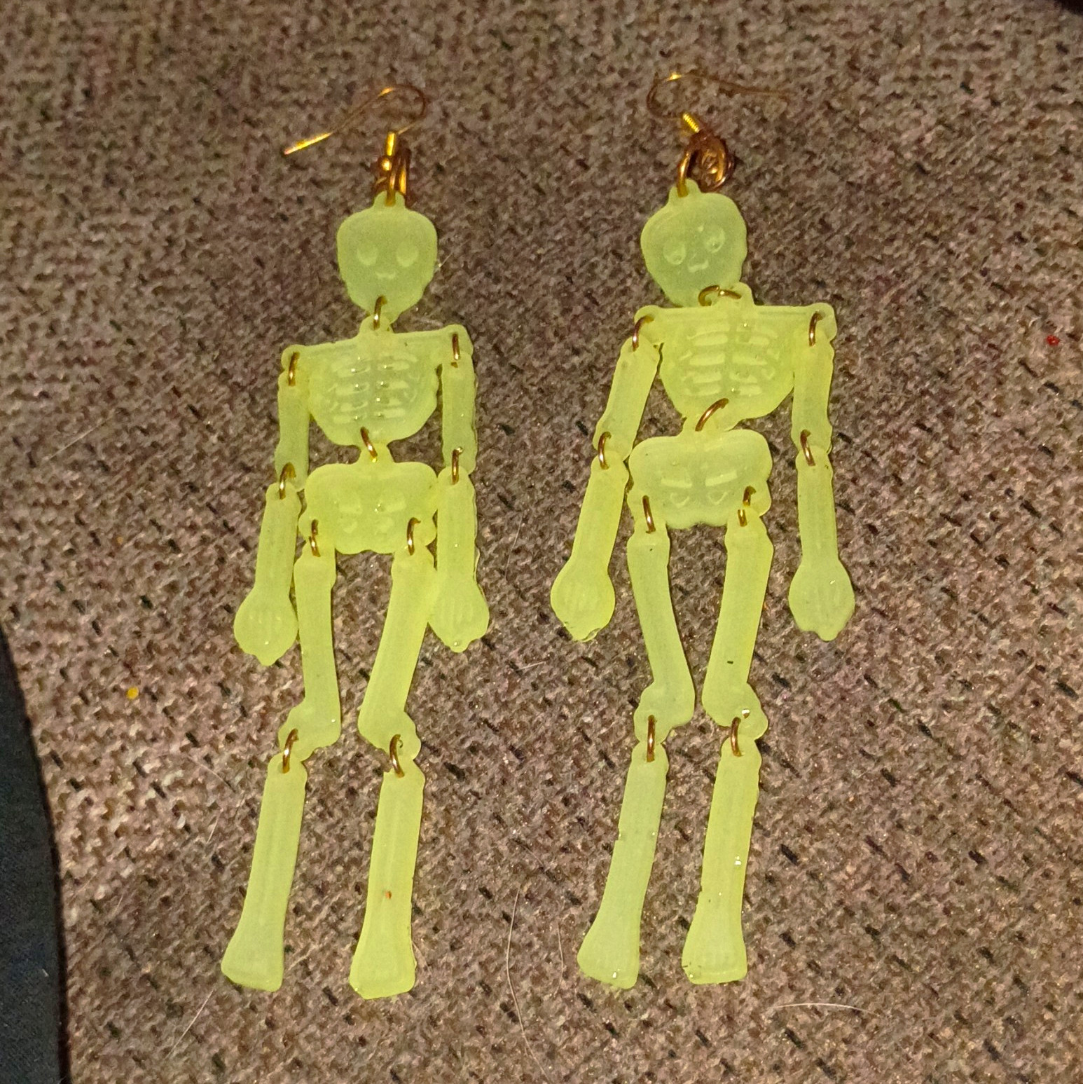 Green Glow in the Dark Skeleton Dangle Drop Hook Earrings for Lobe, Plastic