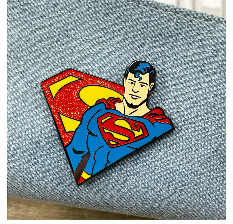 DC Superheroes Superman The Flash Batman Wonder Woman Metal Badge Pin Gifts