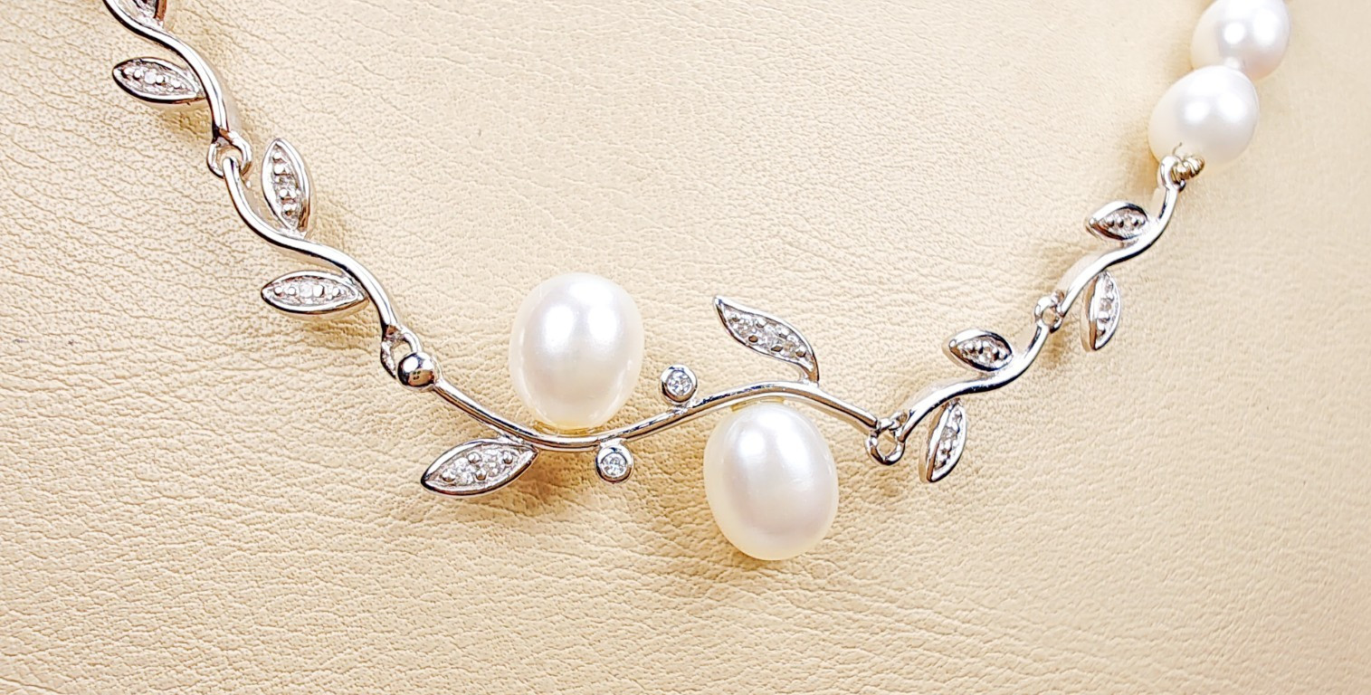 925 Sterling Silver Diamond White Cultured Freshwater Pearl Necklace 18–19.5″