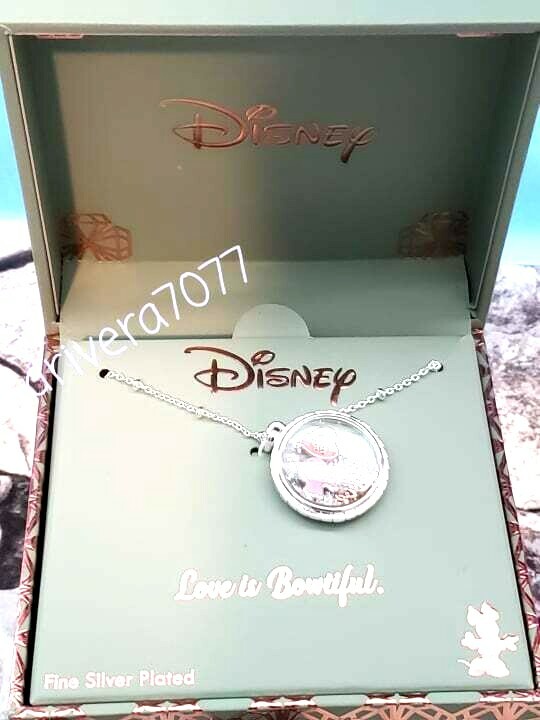 Discontinued Disney design from about 5 years ago. Brand new in original box.