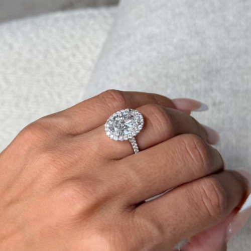 Lab Grown Diamond VS1 2.30 CT Oval-Cut Halo Engagement Ring 14k White Gold