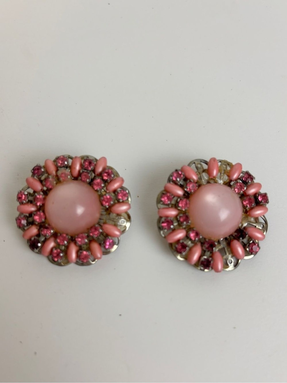 Pink moon glow rhinestone Clip-On Earrings Women vintage cluster button stud