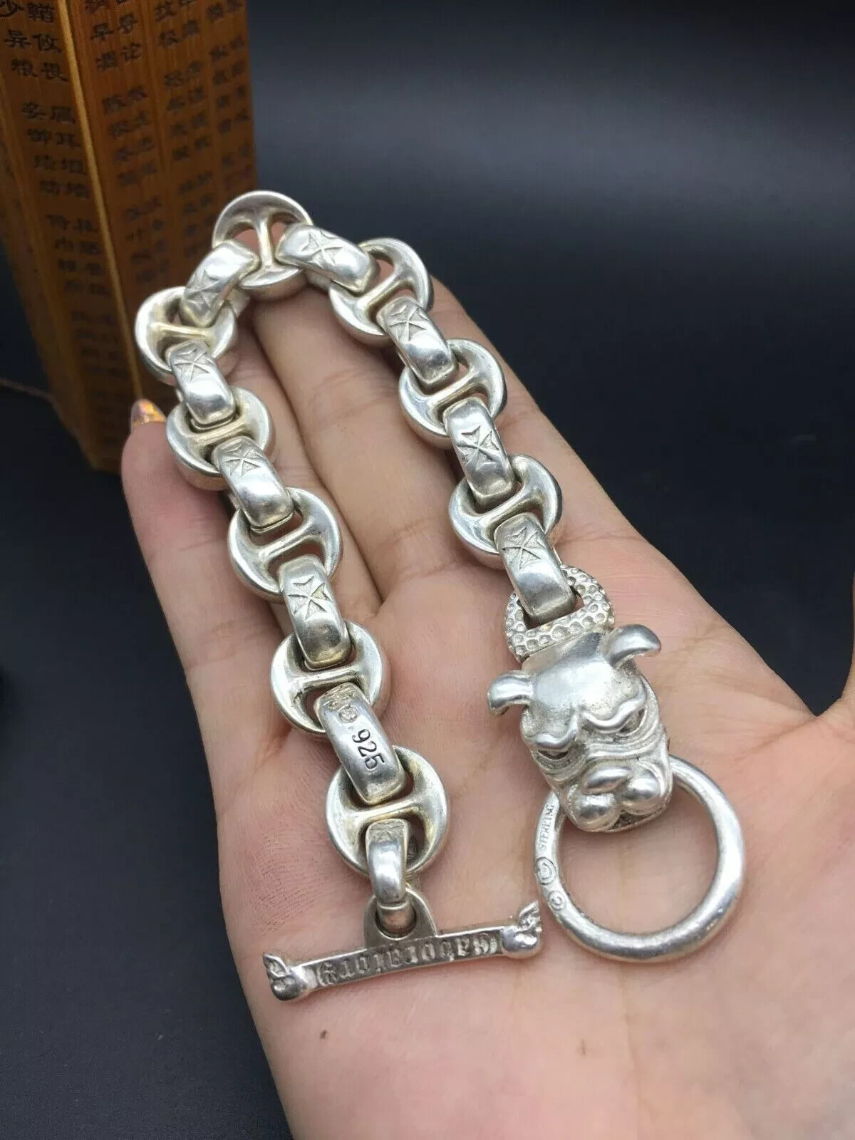 Asian chinese old miao silver hand cast statue bracelet jewel cool gift