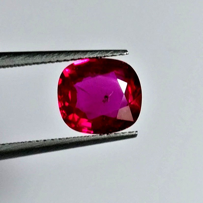 GIT certified 1.06ct Natural unheated untreated Ruby cushion cut AAA collection