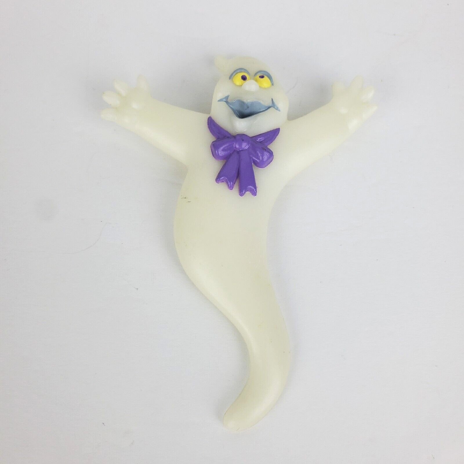 Vintage Hallmark Plastic Resin Ghost Purple Bow Halloween Brooch Pin Jewelry