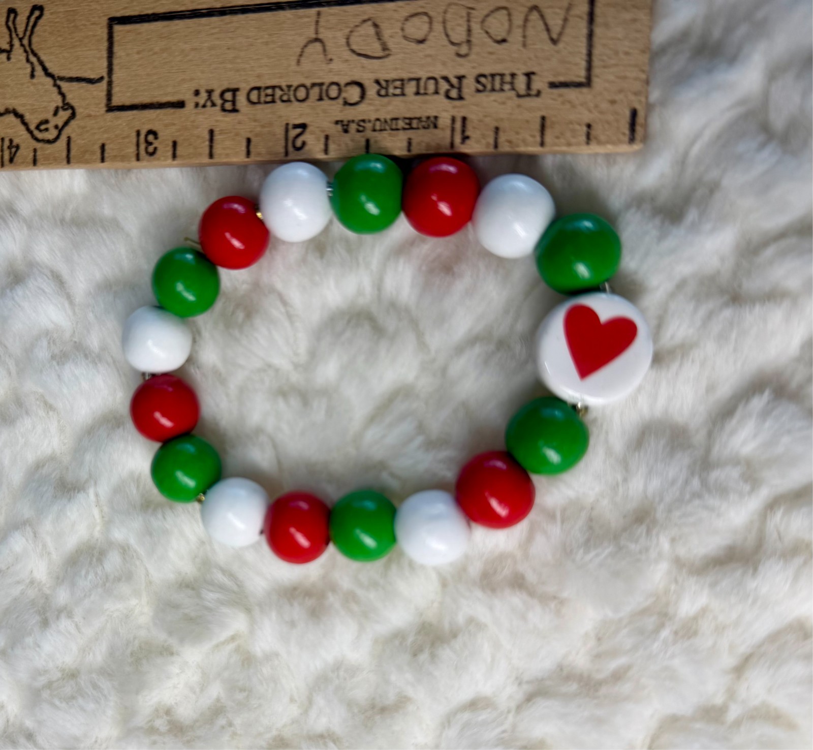 Handmade Red/Green/White Heart Beaded Stretch Bracelet- Women’s Xtra Small