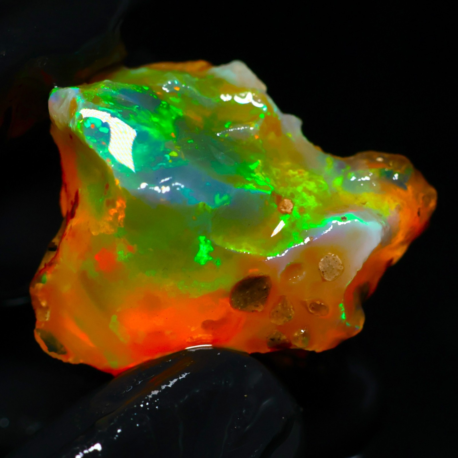 Natural Ethiopian Welo Opal Rough 28.70 Ct Gemstone – Bright Play of Color Fire