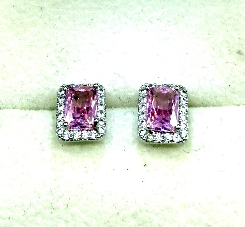 18KT GOLD EARRINGS, TIT. 750 WITH ROSE OF FRANCE AND BRILLIANT