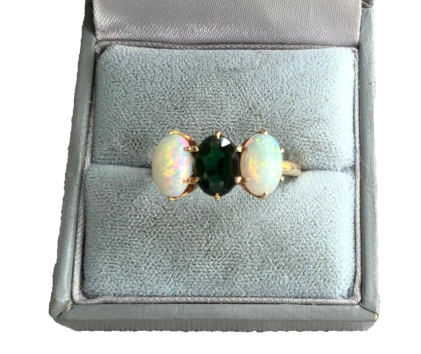 Antique Trilogy Ring Vibrant Opals and Deep Green Center Stone 10k Gold Superb!