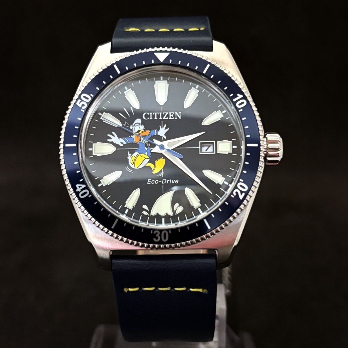 Donald Duck CITIZEN Men’s (Ladies) Watch Disney Disney Male (Female) Donald