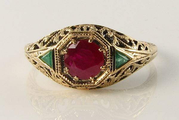 LARGE 9CT 9K GOLD INDIAN RUBY & COLOMBIAN EMERALD ART DECO INS FILIGREE RING