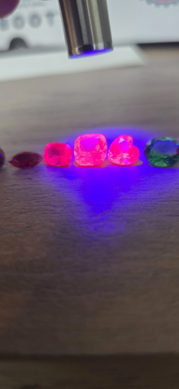 18pc Assorted Genuine Gemstones, Blood Rubys, Yellow Sapphire, Nank Emerald,Etc