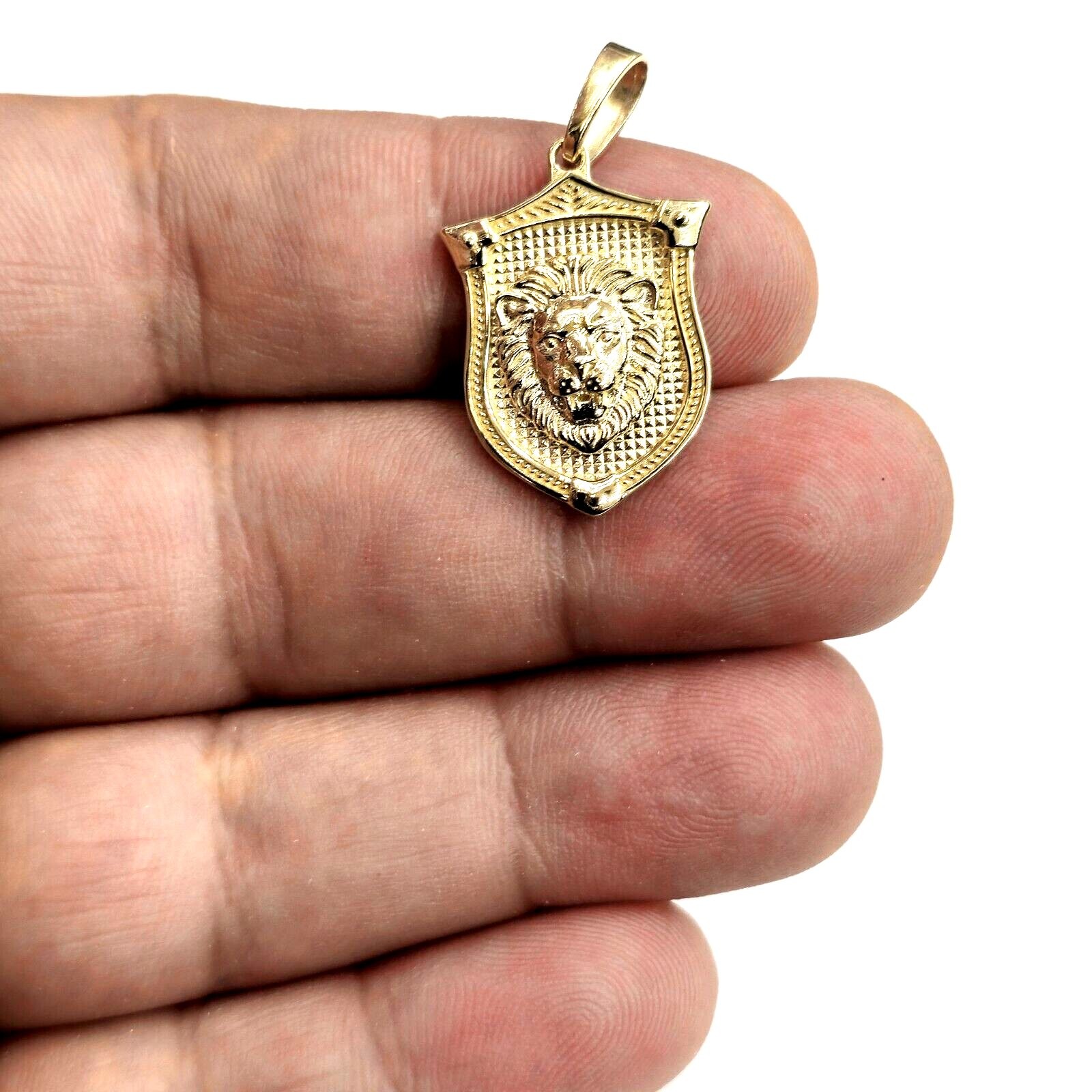 14k yellow solid Gold lion Leo head face shield Pendant charm fine jewelry 3.8g