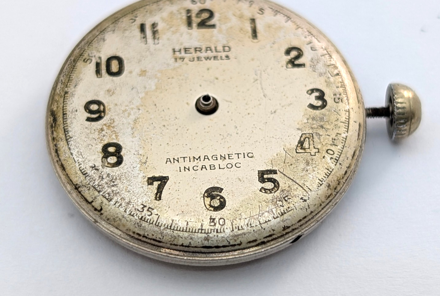 HERALD Aureole 17j WWII Military Style Field Watch 26mm Movement PARTS or REPAIR