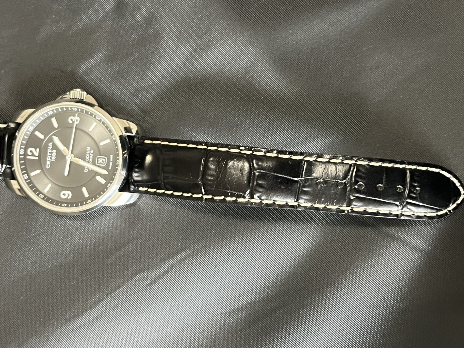 Rare Certina DS Podium Automatic Black Dial w Box Near Mint C001.407.16.057.00