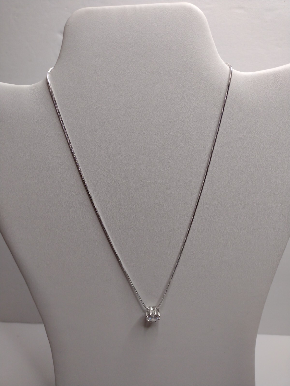 Necklace 16″ Choker Elegant Pendant Faux Clear Jewel Beauty Prom Silver Tone