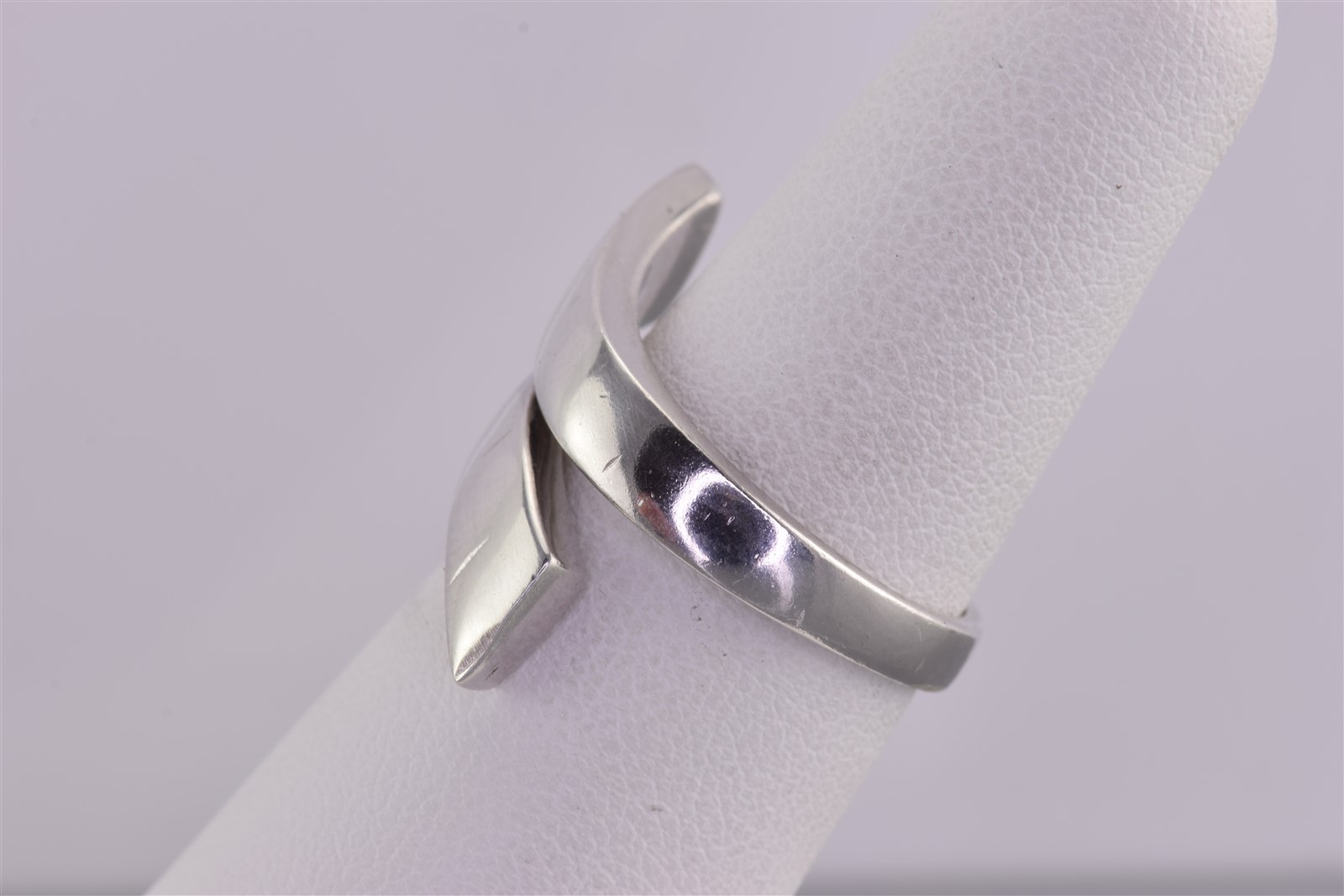 Sterling Silver 19mm Solid Tapered Wrap Around Bypass Band Ring 925 Sz: 8