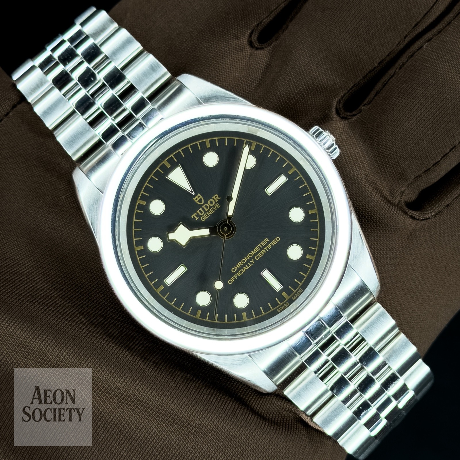 TUDOR Black Bay 41 Anthracite Mens Watch Full Set – M79680-0001