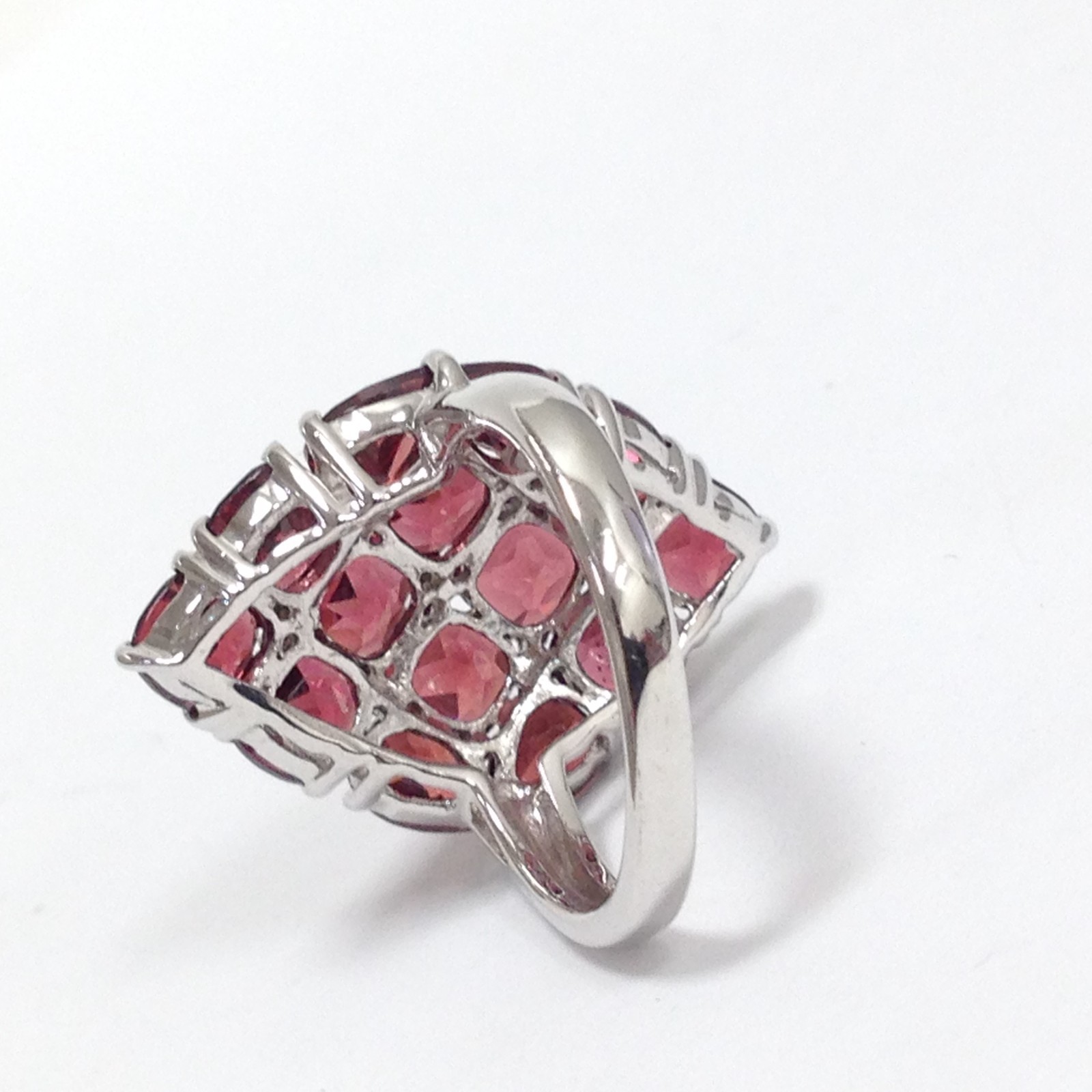 BBJ Bangkok Ratnaraj Sterling Silver Red Garnet Stone Cluster Ring Sz 7 Jewelry