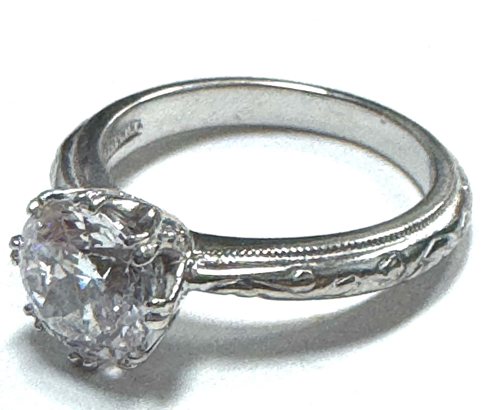 Tacori CZ Cubic Zirconia Ring 925 Sterling Silver Size 7 Etched Band