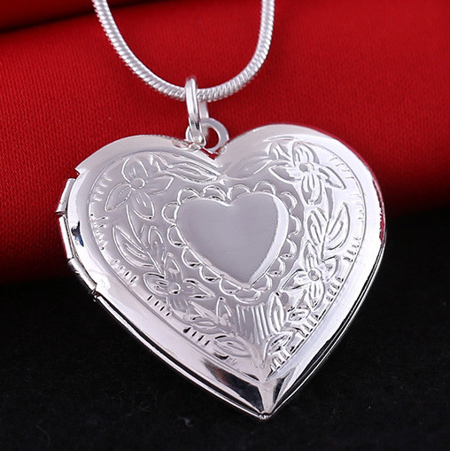Heart Locket Pendant Necklace Silver Plated Photo Picture Chain Set
