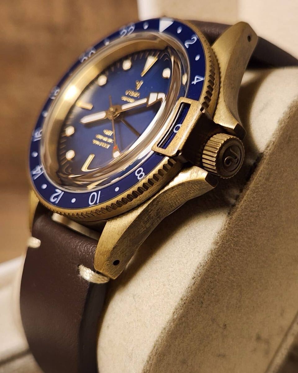 YEMA Superman GMT Bronze Limited 1948pcs Blue Dial Automatic Watch Box Card