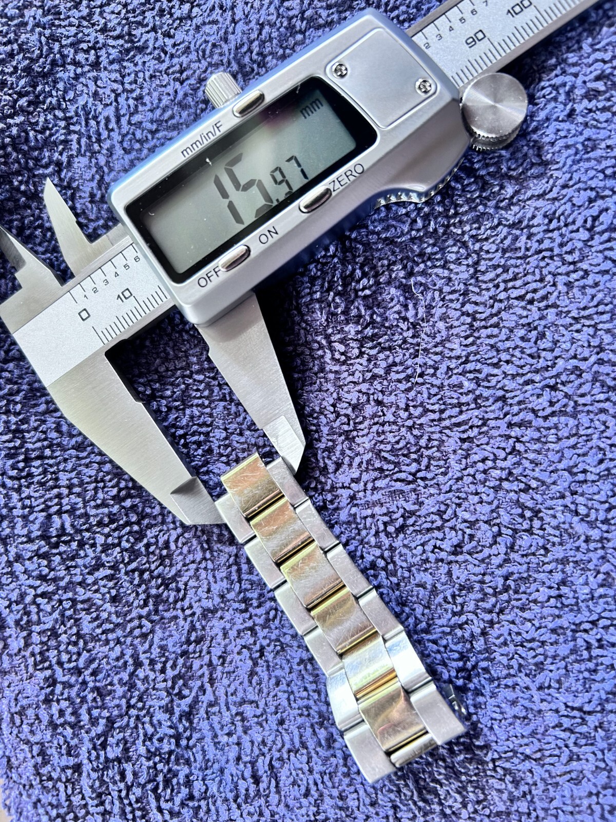 Watch Bracelet Links Gold & Silver Color Marked 116610 – Jubilee Style
