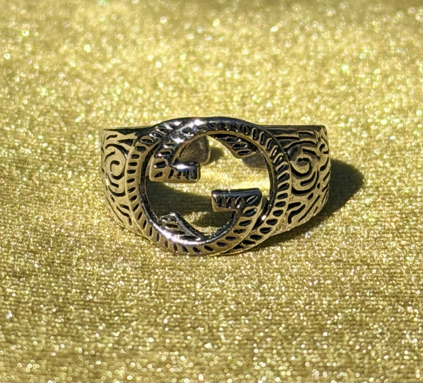 Adjustable Silver .925 Interlocking G’s Style Ring W/Paisley Style Sides 3.9g