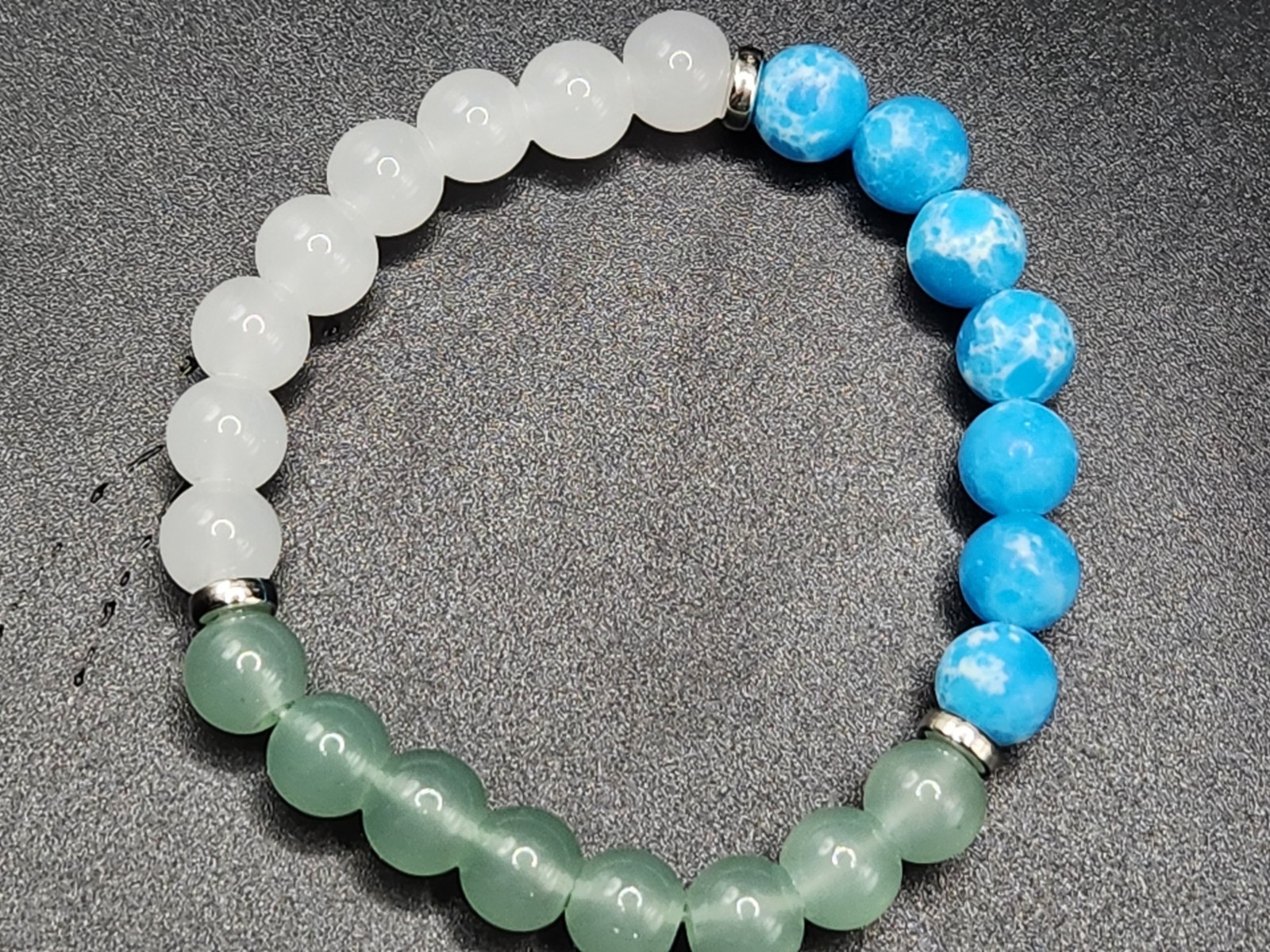 #0346 – Blue & White Frosted Beaded Stretch Bracelet Green Cat’s Eye Style…