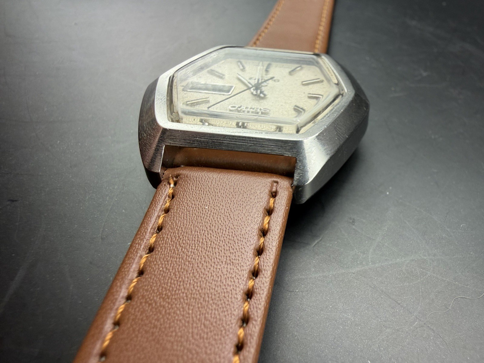 Vintage 1974 Seiko ( SQ 4004 0903-5009) Quartz Men’s Watch – Fully Serviced