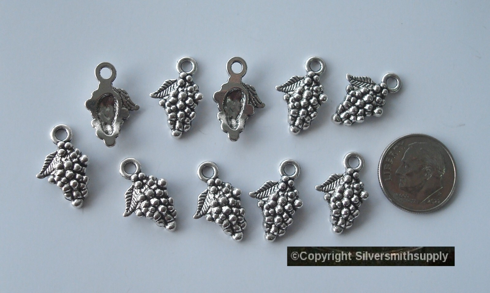 Jewelry Grapes earrings 18mm pendants earring charms antique silver plt FPS152