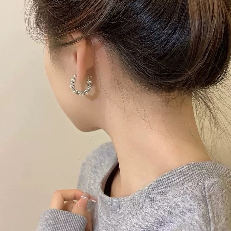 Silver Pearl Hoop Earrings Round Elegant Huggie Hoop Earrings Bridal Jewelry 396