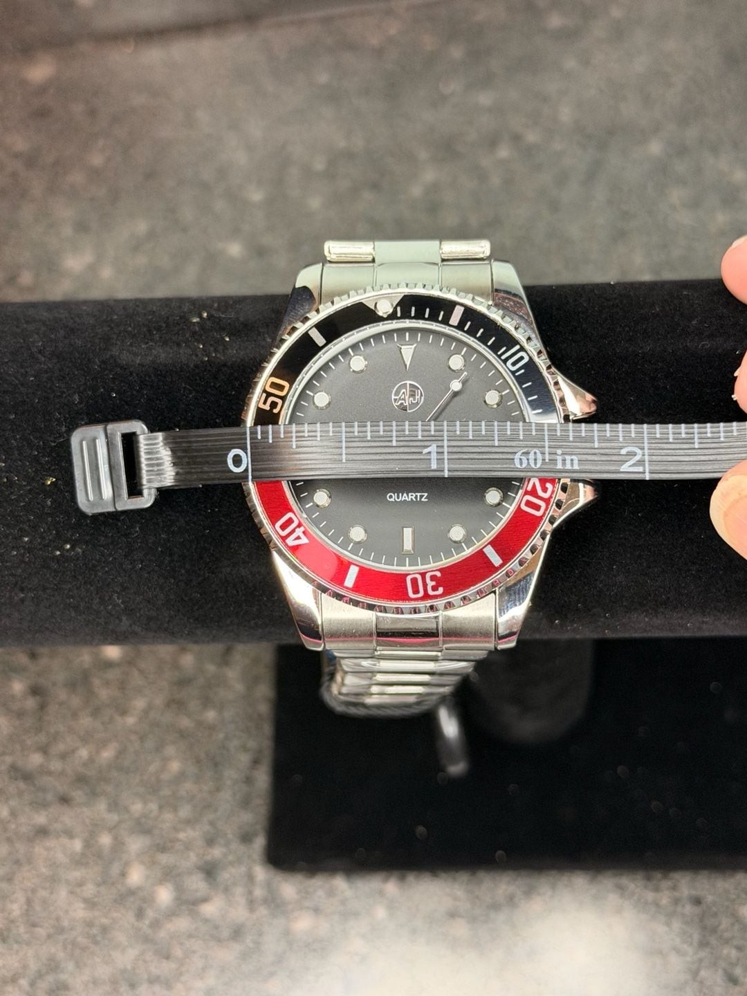 AJ Watches Quartz Diver Style Watch with Red/Black Bezel and Stainless Steel Ban