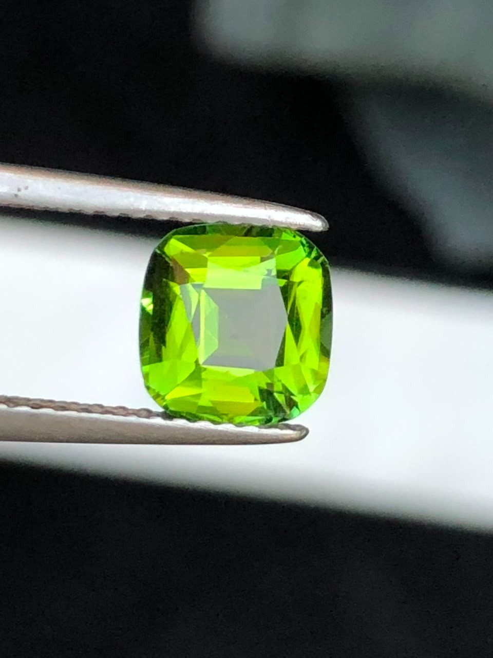 1.60ct Natural Loupe Clean Neon Lime Green Tourmaline Cushion Cut Loose Gemstone