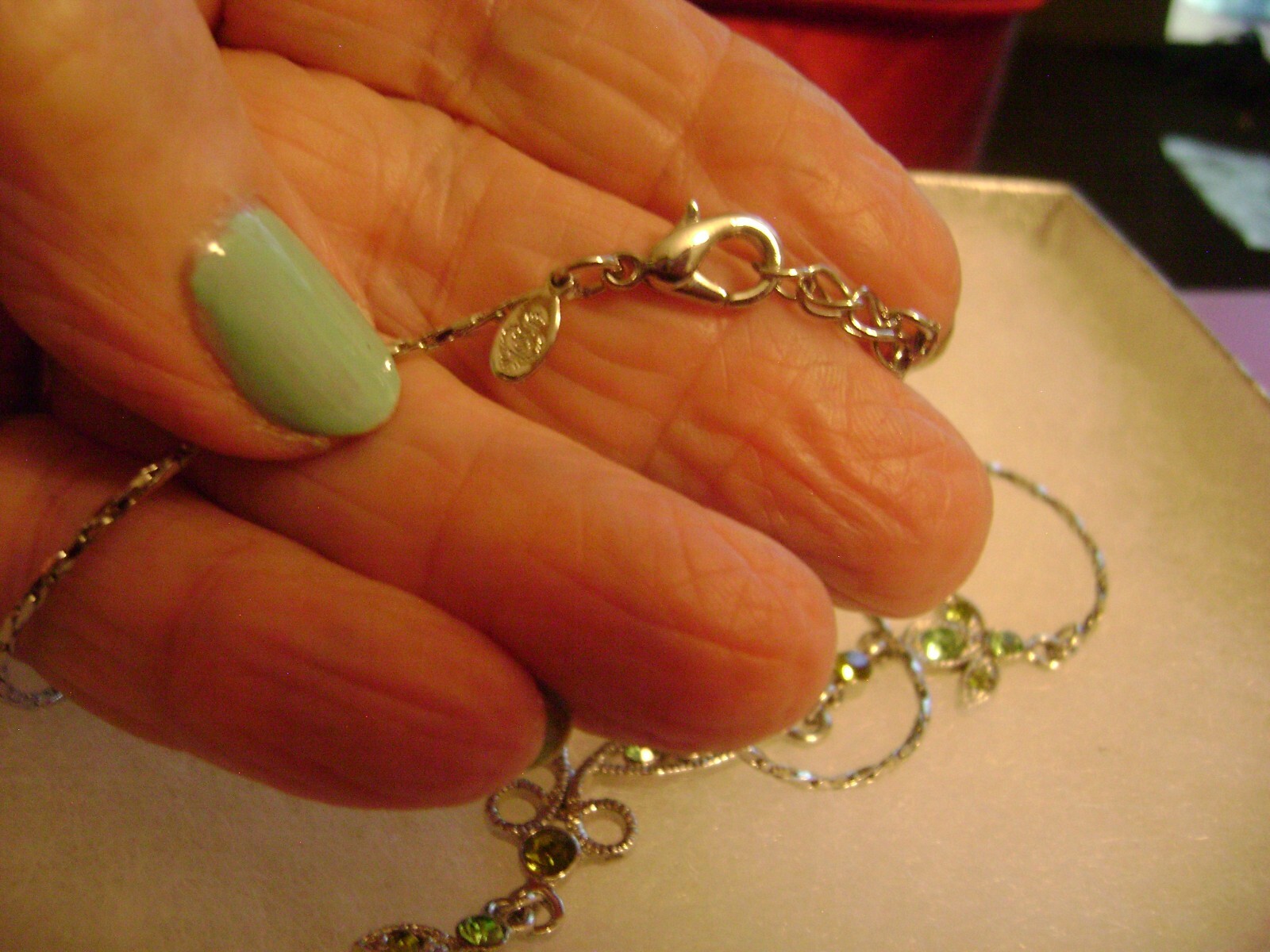VTG PREMIER DESIGNS Silvertone Pink & Green CRYSTAL Pierced Earrings & Necklace.