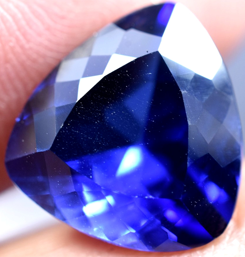 Extremely Rare & Flawless 9.00 CT Natural Benitoite GGL Certified Loose Gemstone