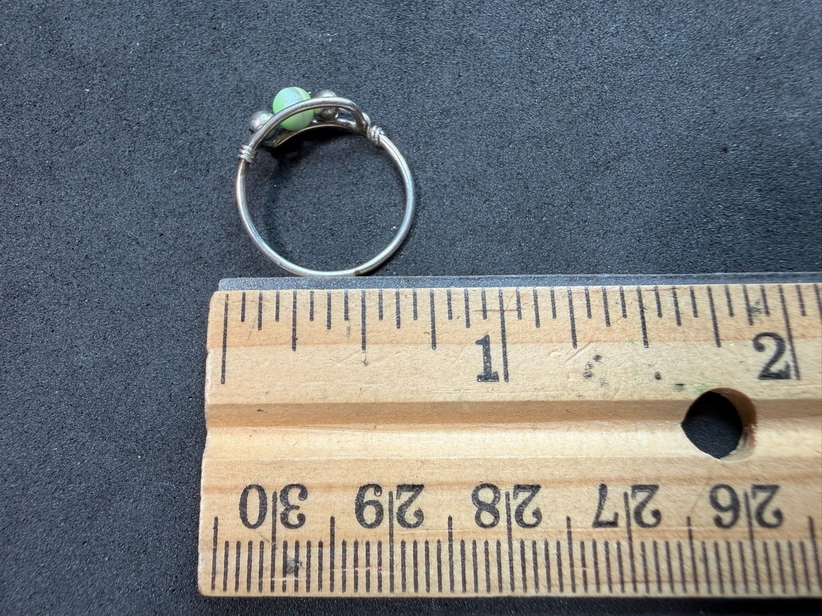 0.85g Vintage Sterling Silver 925 Ring Green Modernist Minimalist Size 4.5 M