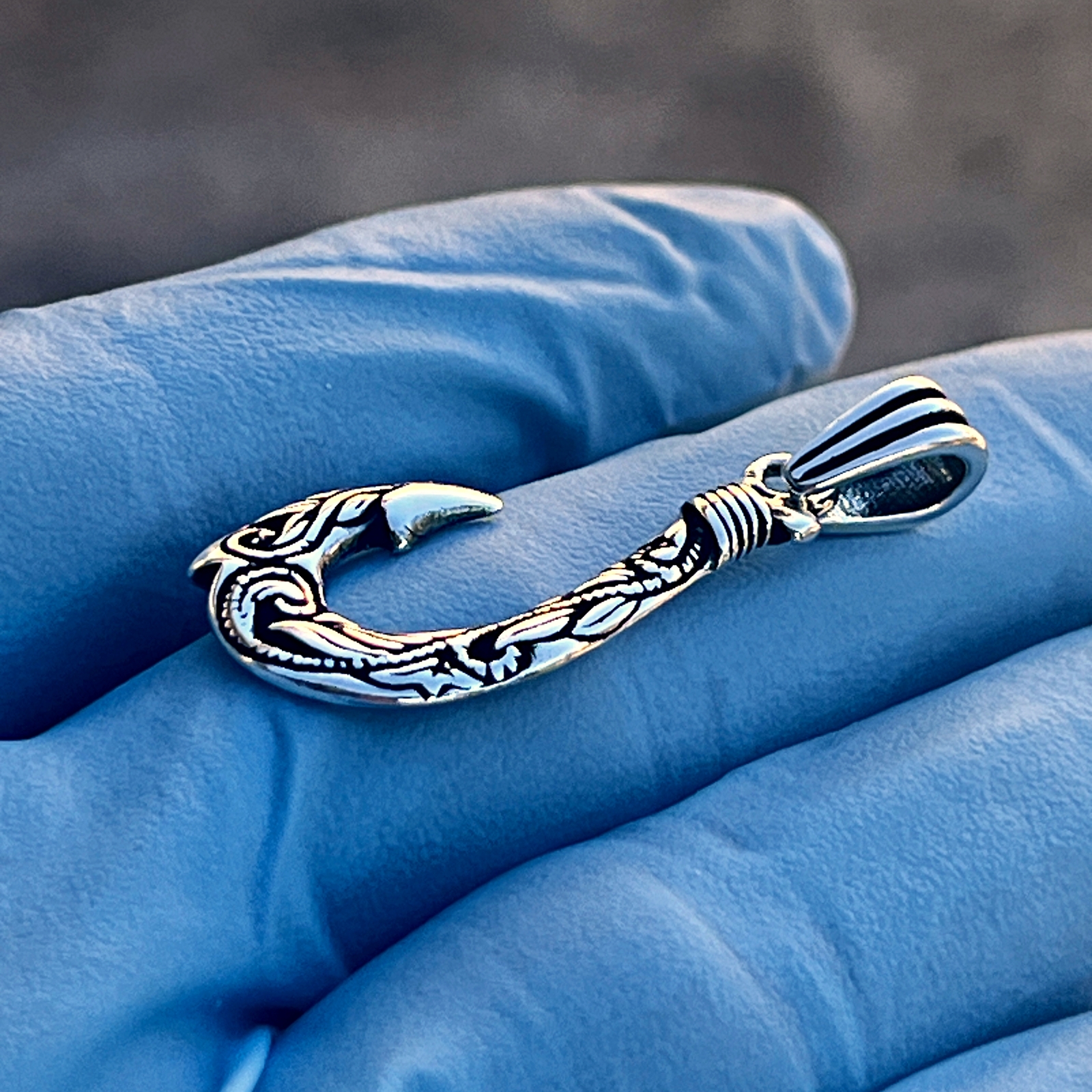 Real 925 Sterling Silver Hawaiian Fishing Fish Hook Tribal Scroll Makau Pendant