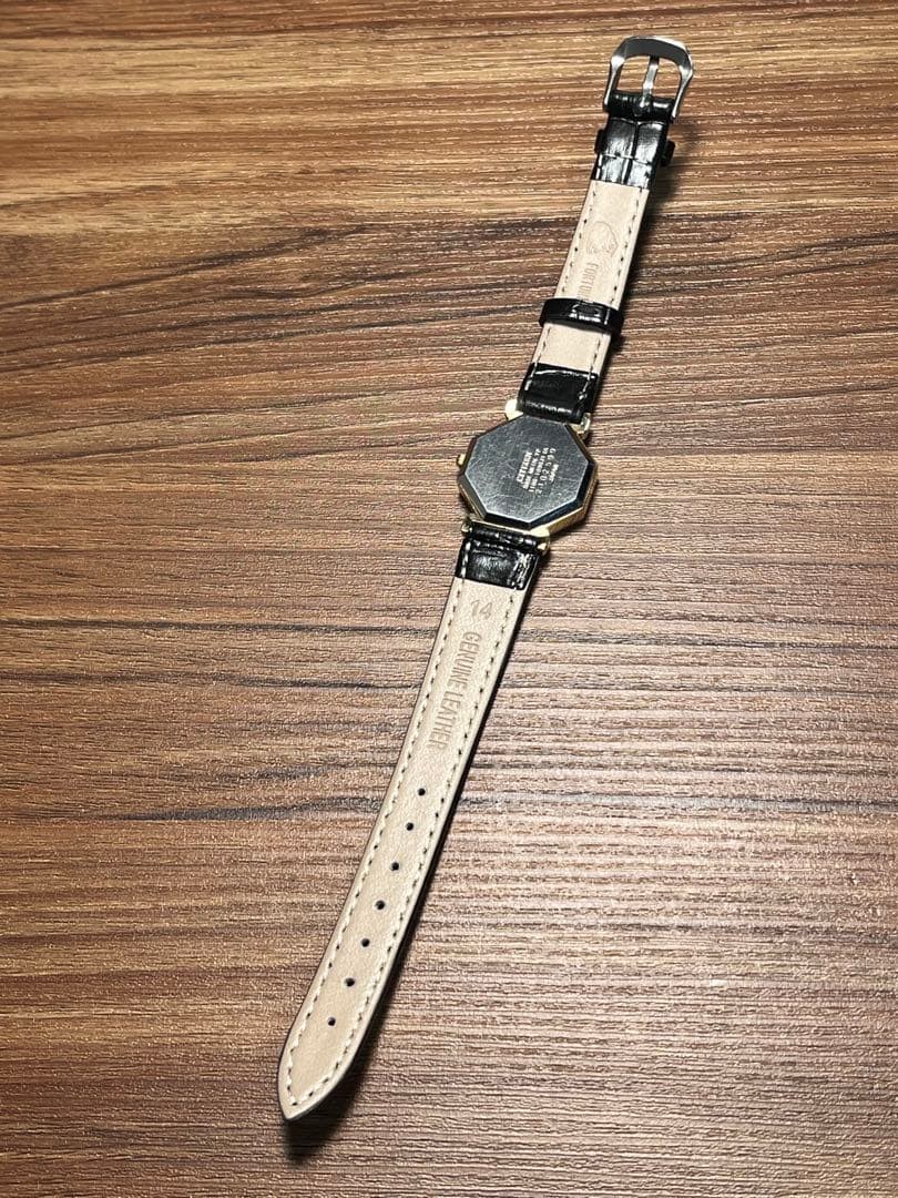 [Showa Retro] Citizen Octagon, octagonal shape, black and gold dial, working con