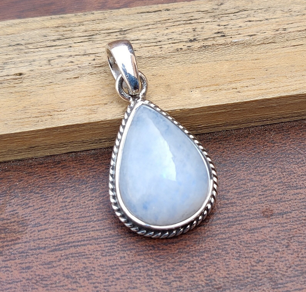 Natural Moonstone Gemstone 925 Sterling Silver Handmade Pandant Gift D-762
