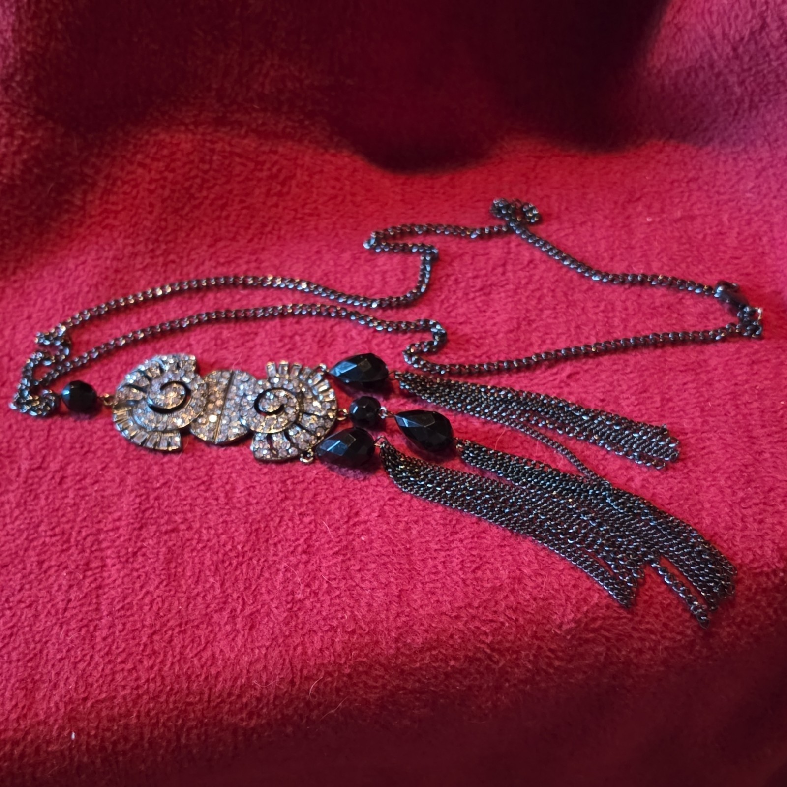 Black Silver Tone Curb Link Clear Crystal Rhinestone Tassel Necklace 28″ chain