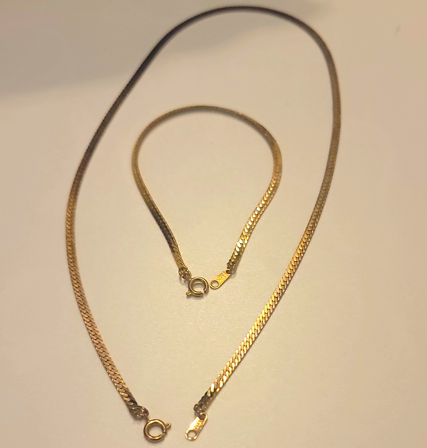 Matching Gold Tone Herringbone Snake Chain 15″ Inch Necklace & 6 1/2″ Bracelet